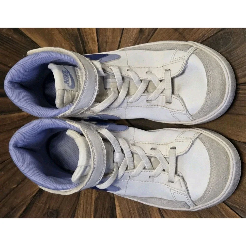 Nike Blazer Mid '77 SE PS sneakers w/ a Double Swoosh design purple - Size 13C